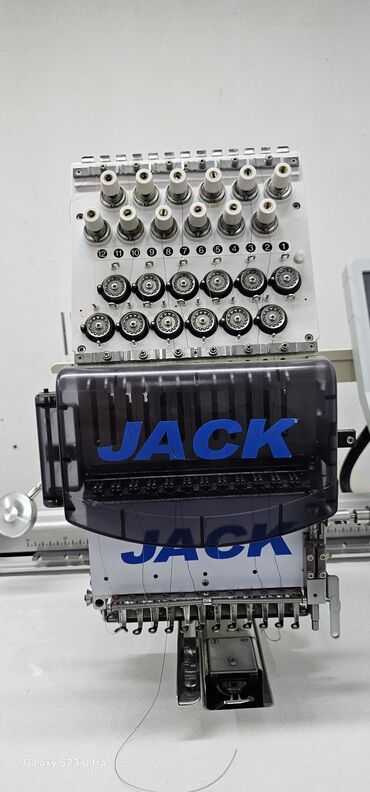 новые швейные машины: Промышленная вышивальная машина Jack предназначена для создания