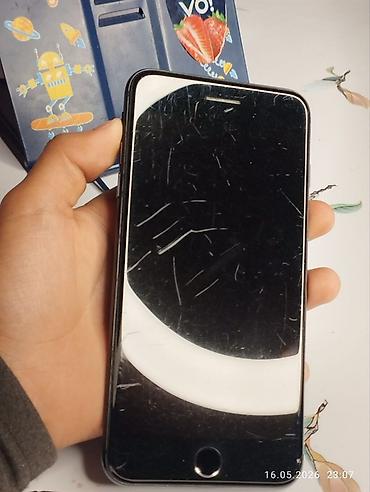 Apple iPhone: IPhone 7 Plus, Б/у, 128 ГБ, Jet Black, Чехол, 100 % — 2