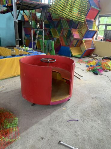 детская площадка для малышей: Изготовляем детскую площадку соты каркасный батуты горки лабиринт