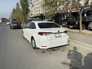 тайота карало гибрид: Toyota Corolla: 2022 г., Вариатор, Гибрид, Седан — 2