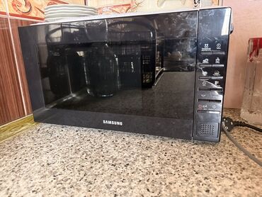 sobalar qiymetleri: Mikrodalğalı soba Samsung, Ayrıca dayanan, Mikrodalğalar ilə, rəng - Qara, Yeni