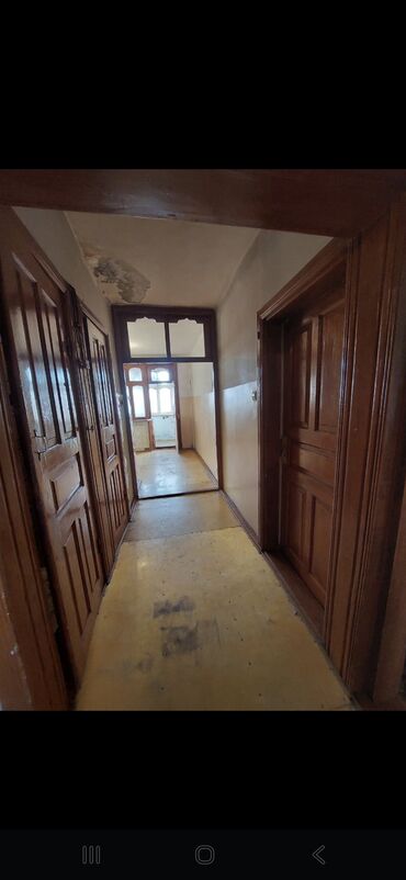 Köhnə tikili: Gəncə, 4 otaqlı, Köhnə tikili, 90 kv. m -da lalafo.az — 3 Köhnə tikili: Gəncə, 4 otaqlı, Köhnə tikili, 90 kv. m — 3