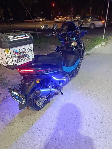 jet sky: Макси-скутер 150 куб. см, Бензин, Б/у — 4