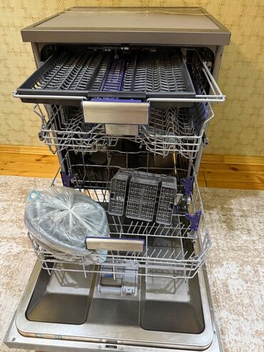 Qabyuyan maşınlar: Qabyuyan maşın Beko, Tam qabaritli (60 sm.), Quraşdırılan, İşlənmiş — 9