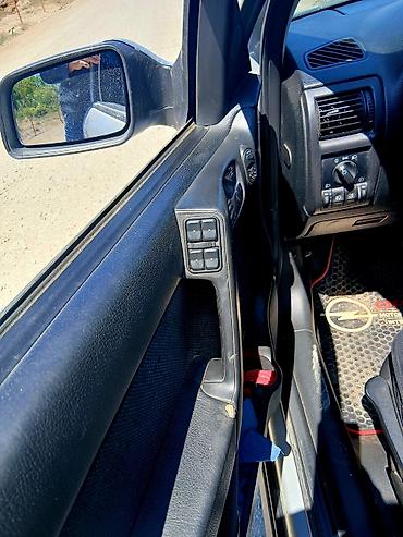 opel astra xectbek: Opel Astra Caravan (Universal) – gümüşü rəng Xüsusiyyətlər: - Kuzov — 5
