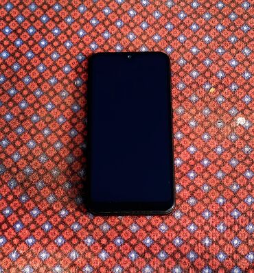 Samsung: Samsung Galaxy A01, rəng - Qara, İki sim kartlı