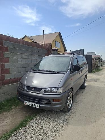 митсубиси спес гир: Mitsubishi Space Gear: 2000 г., 2.4 л, Автомат, Газ, Минивэн — 1