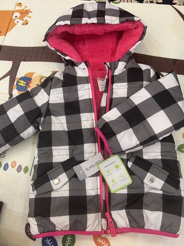 детское куртки: Новая куртка Carter’s на 4 года, оригинал. Тёплая, но одновременно