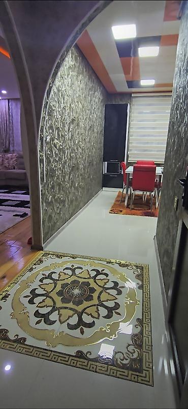 Mətbəx mebeli: Mətbəx mebeli dəsti - Dizayn: Parlaq qara alt modullar və narıncı üst — 2