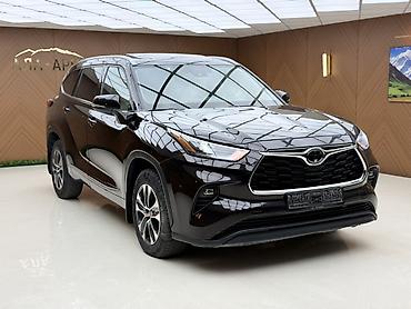 тойоьа: Toyota Highlander: 2022 г., 3.5 л, Автомат, Бензин, Кроссовер — 3