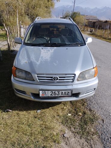 Toyota: Toyota Ipsum: 2000 г., 2 л, Автомат, Бензин, Минивэн