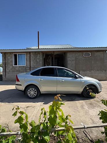 голф венто: Ford Focus: 2005 г., 1.6 л, Механика, Бензин, Седан — 8