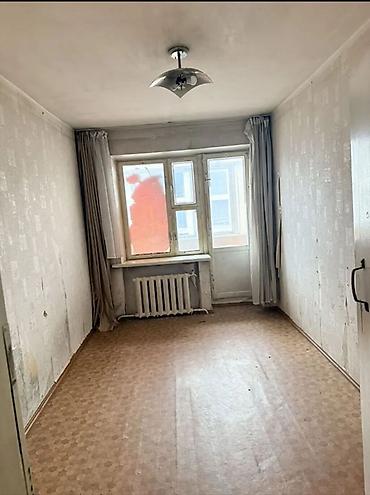 40: 5 комнат, 40 м², Бишкек Парк ТРЦ Индивидуалка, 5 этаж, Требуется ремонт — 1