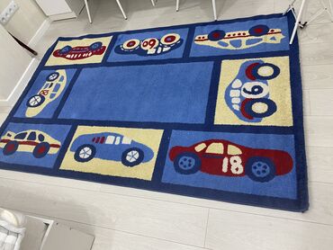 ковры для детей: Детский коврик Б/у, Прикроватный, 200 * 150, Прямоугольный