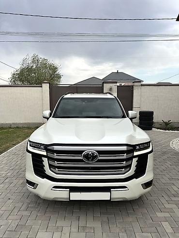 lend cruizer: Toyota Land Cruiser: 2022 г., 3.5 л, Автомат, Бензин, Внедорожник — 2
