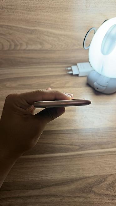 6 plus ekran: IPhone 8 Plus, Qızılı, Simsiz şarj — 5