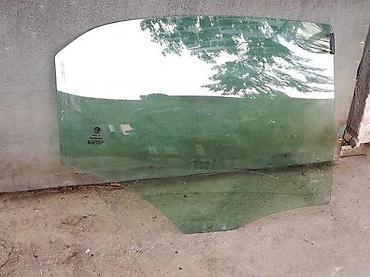 valjevo auto plac: Zadnje levo staklo za Alfu 159 limzina. Zadnje levo staklo za Alfu 159 — 1