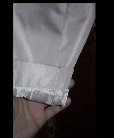 Köynək və bluzalar: Koftalar ucuz giymete 2 manata Koftalar coxdu .Kurtka 10 manatdi — 5