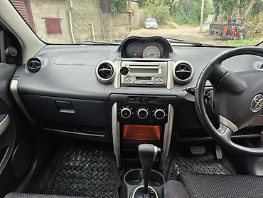 машина 10000 долларов: Toyota Ist: 2003 г., 1.3 л, Автомат, Бензин, Хэтчбэк — 5