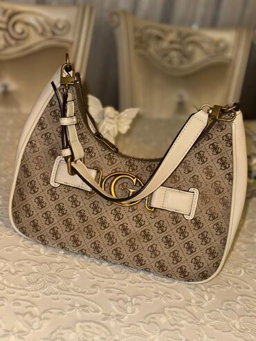 Çantalar: Əl çantası, Guess, İşlənmiş