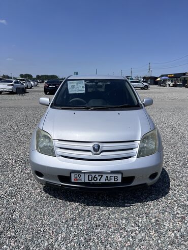 Toyota: Toyota ist: 2003 г., 1.5 л, Автомат, Бензин, Хэтчбэк