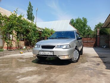Daewoo: Daewoo Nexia: 2010 г., 1.5 л, Механика, Бензин, Седан