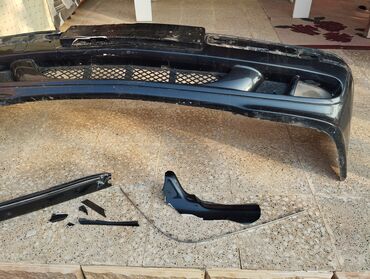 Bamperlər, buferlər: Ön, Mercedes-Benz 210, 2000 il, Almaniya — 10