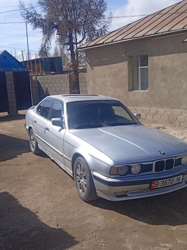 авто в рассрочку алам: BMW 520: 1991 г., 2 л, Механика, Бензин, Седан