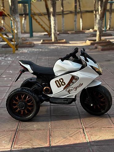 Usaq ucun moto Tam iwlekdi 120man satilir Unvan Nesimi rayonu xetai lalafo.az -da Usaq ucun moto Tam iwlekdi 120man satilir Unvan Nesimi rayonu xetai