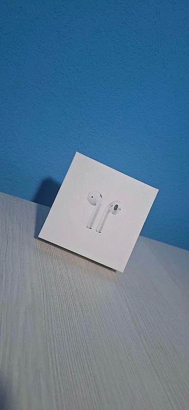 Apple AirPods 2 – odlične slušalice Prodajem Apple AirPods 2