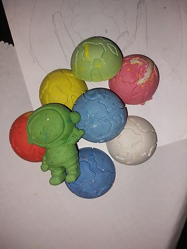 usaq ucun pastel desti: 🎨 Yerdə rəsm çəkmək üçün rəngli mel 🖍️ 🟢 Yaşıl 🔵 Mavi 🔴 Qırmızı 🟡 — 1