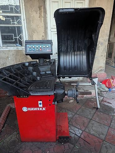 Другое автосервисное оборудование: Продаю аппарат для балансировки колес, привезен из Германии. Торг — 9