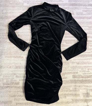 crna haljina duga: S (EU 36), bоја - Crna, Dugih rukava