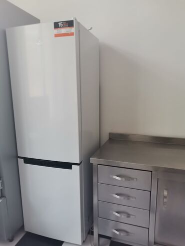 Soyuducular: İşlənmiş 2 qapılı Indesit Soyuducu Satılır
