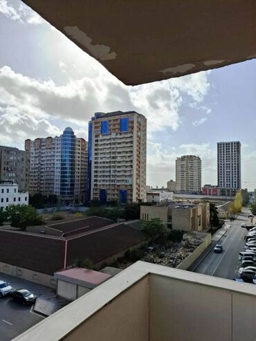 Köhnə tikili: Bakı, Ağ şəhər, 3 otaqlı, Köhnə tikili, m. Xətai, 82 kv. m — 15