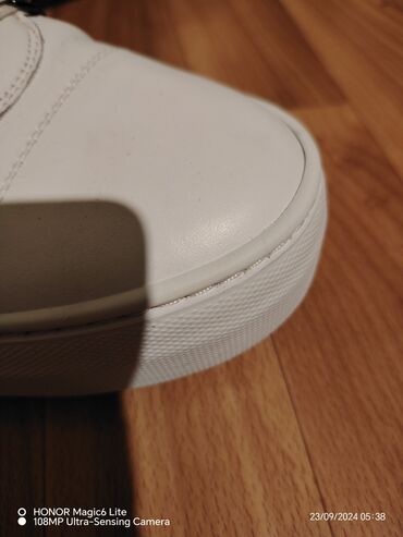 Patike: Patike, veličina - 43 — 16