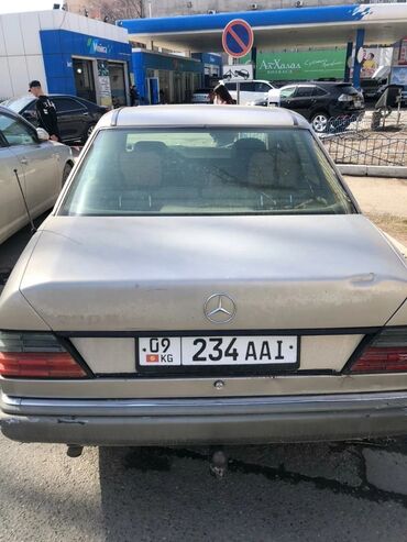 мерседес с 200: Mercedes-Benz 200: 1990 г., 0.2 л, Автомат, Бензин, Седан