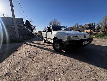 некая: Volkswagen Passat Variant: 1990 г., 1.8 л, Механика, Бензин, Универсал — 2