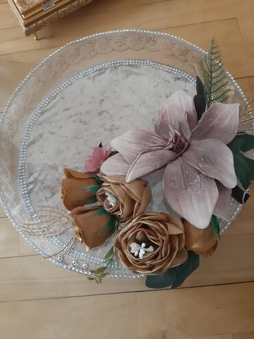 Xonça: Tezdir iślenmeyiib 
26eded 
hamisi birlikdə 1000 AZN — 2