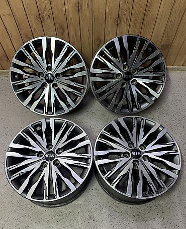 Диски: Литые Диски R 18 Kia, Комплект, отверстий - 5, Б/у — 1