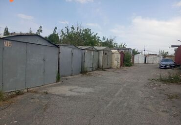 🚗 Продаю гараж с местом в ГСК-16 Расположение очень удобное: рядом