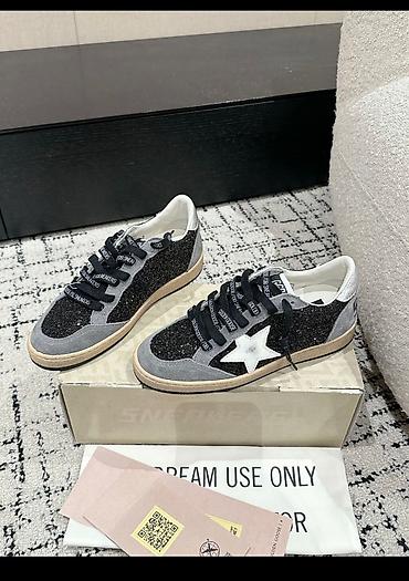salamander cipele: Ženske patike sa šljokicama – model sa zvezdom Golden Goose Ballstar — 4