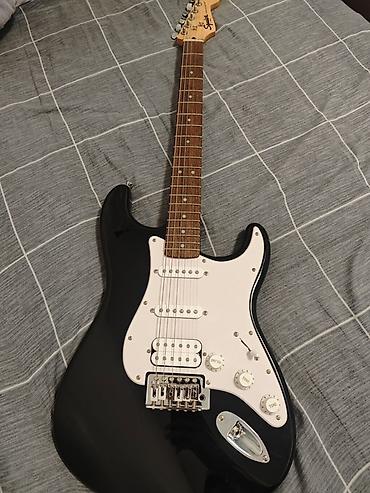Squier Stratocaster HSS by Fender — готовый комплект для игры at lalafo.kg Squier Stratocaster HSS by Fender — готовый комплект для игры