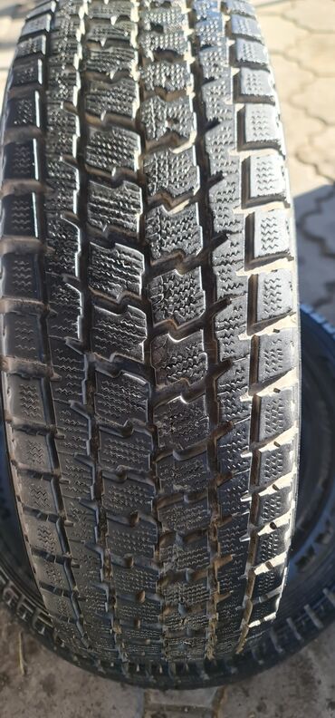 Шины: Шины 225 / 65 / R 17, Зима, Б/у, Комплект, Легковые, Япония, GoodYear