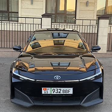 genesis 90: Toyota bZ3: 2023 г., 0.1 л, Вариатор, Электромобиль, Седан — 2