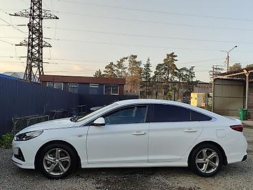 универса: Hyundai Sonata: 2020 г., 2 л, Автомат, Газ, Седан — 7