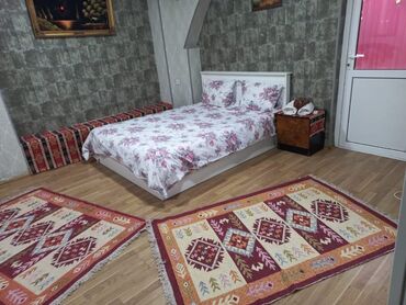 Günlük kirayə evlər: 30 kv. m, 1 otaqlı — 7