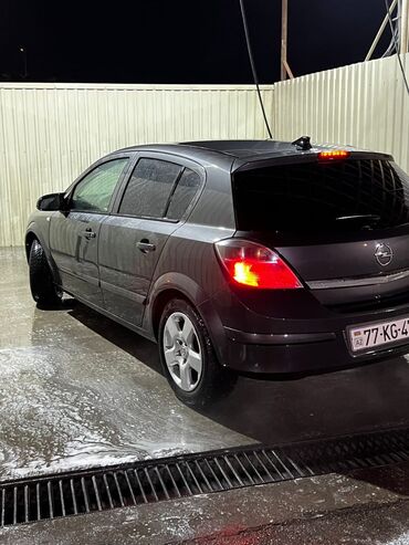 oper astra: Opel Astra: 1.4 l | 2009 il | 23000 km Hetçbek