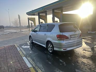 Toyota: Toyota Ipsum: 2003 г., 2.4 л, Автомат, Бензин, Минивэн — 6