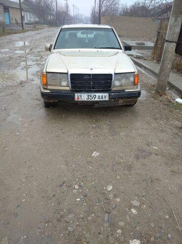 Транспорт: Mercedes-Benz W124: 2 л | 1989 г. | Седан